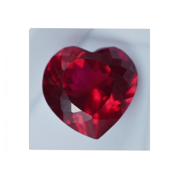 Rubí Natural Certificado corte Corazón de 24,45 quilates
