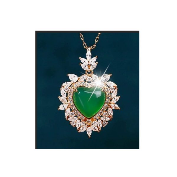 Gran Pendiente de Jade Natural de 7 quilates con Halo de Cristal en Plata de ley chapada en Oro Amarillo de 14 k con Cadena