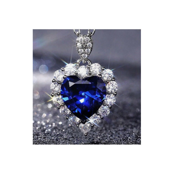 Pendiente de Tanzanita Natural de 5 quilates con corte de Corazón y Halo de Circónias Naturales en Plata de ley 925 con Cadena