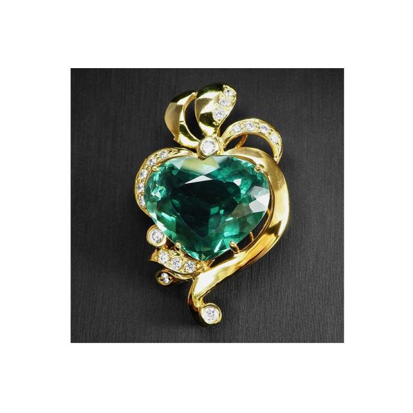 Gran Pendiente de Corazón de Turmalina Verde Azulado de 23,35 quilates en Plata de ley 925 bañada en Oro de 24 quilates con Cadena